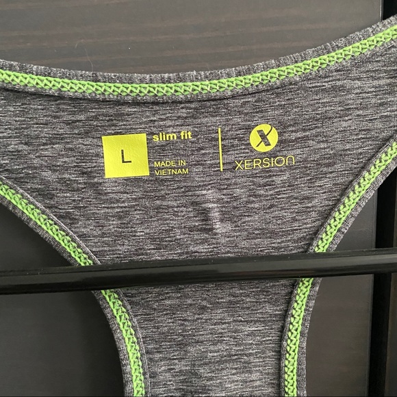 NEW 🏃🏽‍♀️Racerback Tank Top - Picture 2 of 3